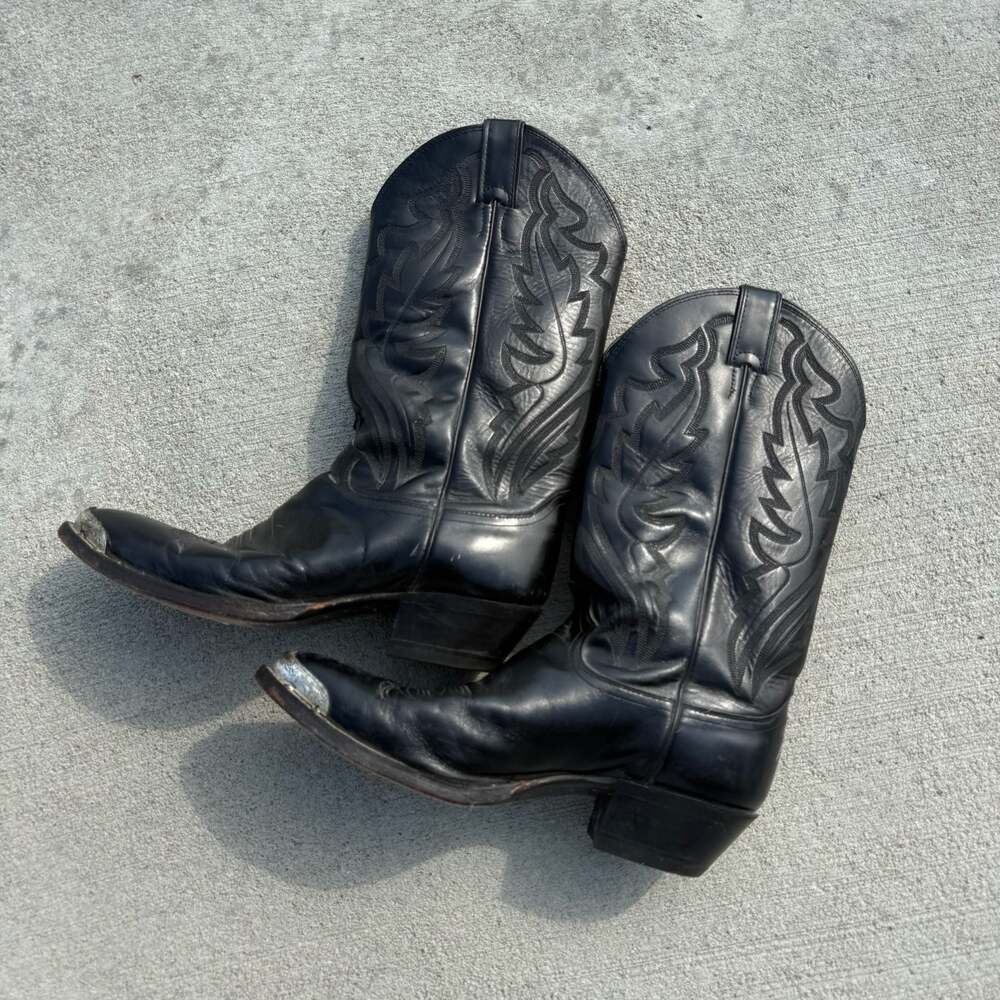 Vintage Justin W168 Black Leather Western Cowboy Boots with Metal Toe Caps